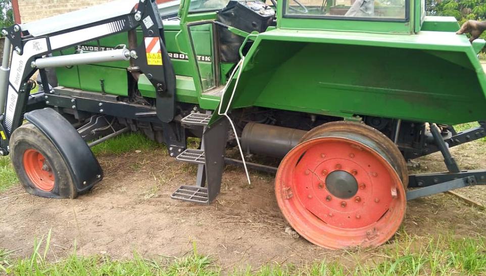 Ausladen des Traktors