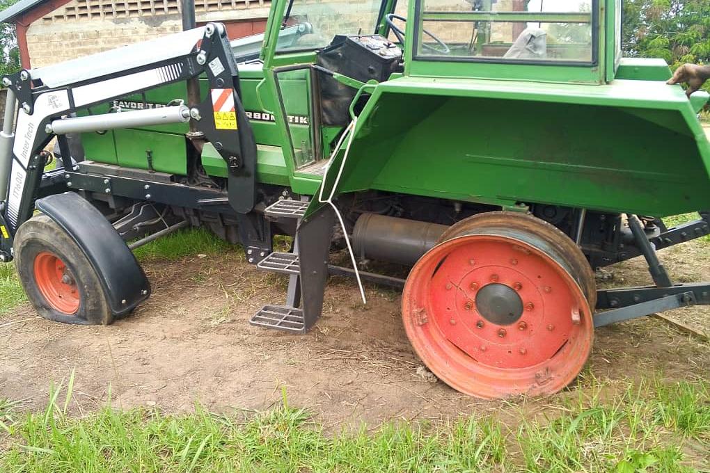 Ausladen des Traktors