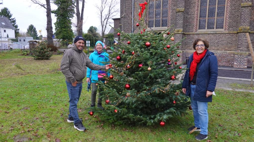 Weihnachtsbaum schmücken im Advent!